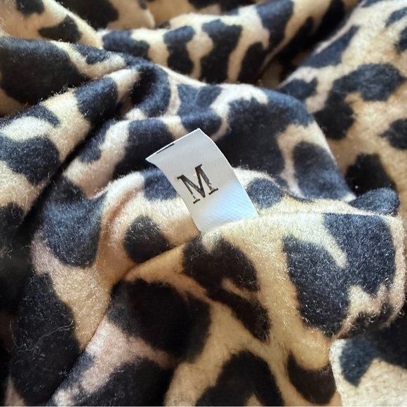 Olive Green Sequin Embellished Jacket - Picture 7 of 8